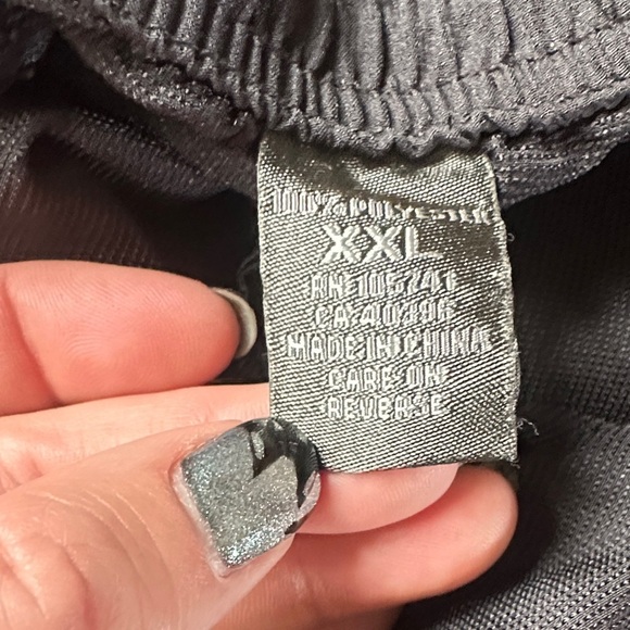 Lyle & Scott Black Track Pants - Picture 6 of 12